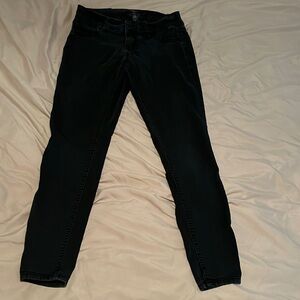 Torrid Black Skinny Jeans with Back Pockets